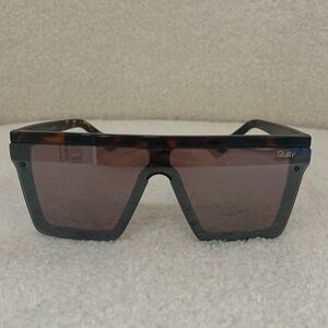 Quay sunglasses in hindsight